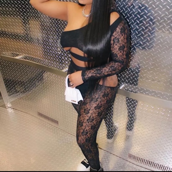 Two lace set - Picture 3 of 5